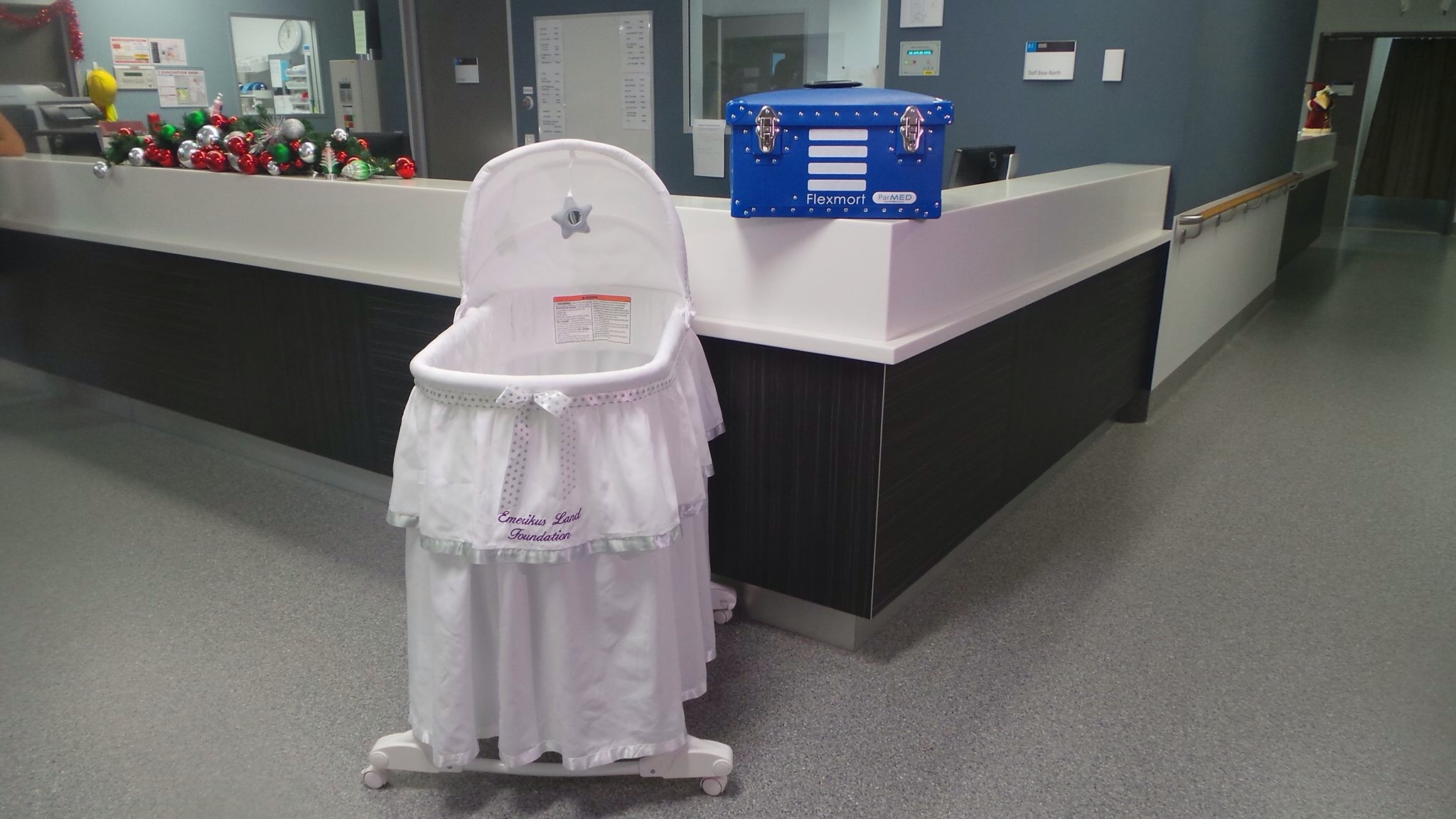 Cold Cuddle Cot for Broken Hill Hospital